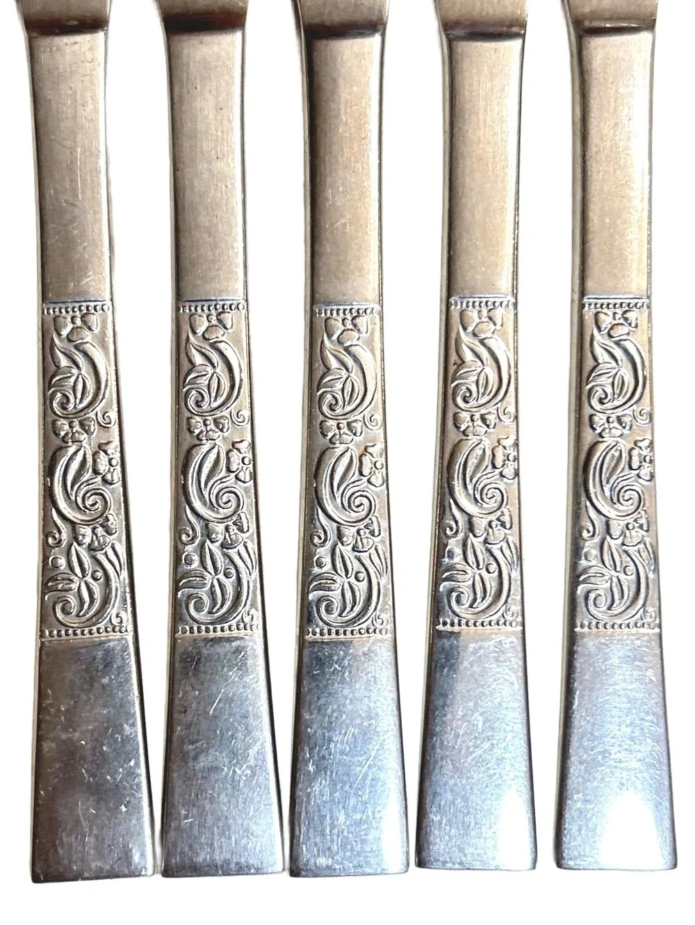 Nasco 1960s Valencia Patttern Dinner Knives